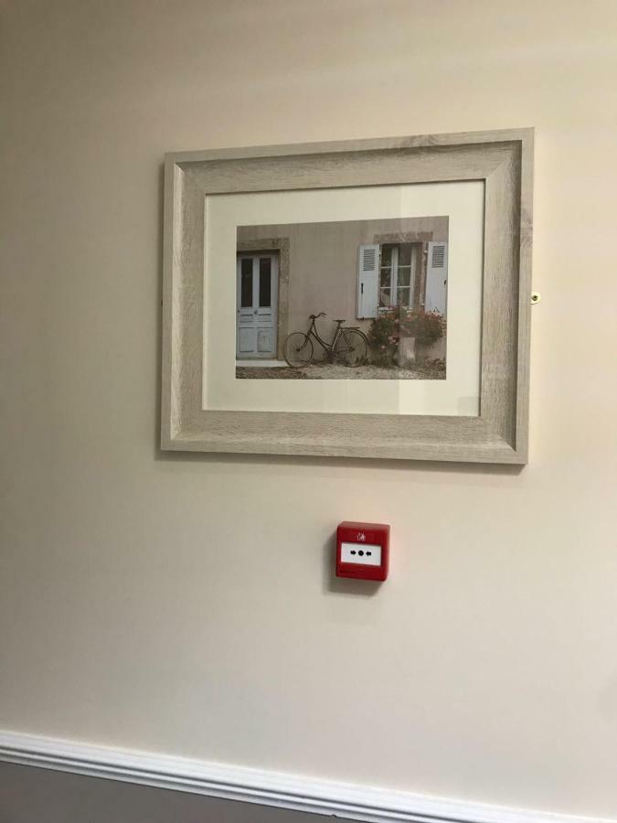 Royal Guest House Nairn Bagian luar foto